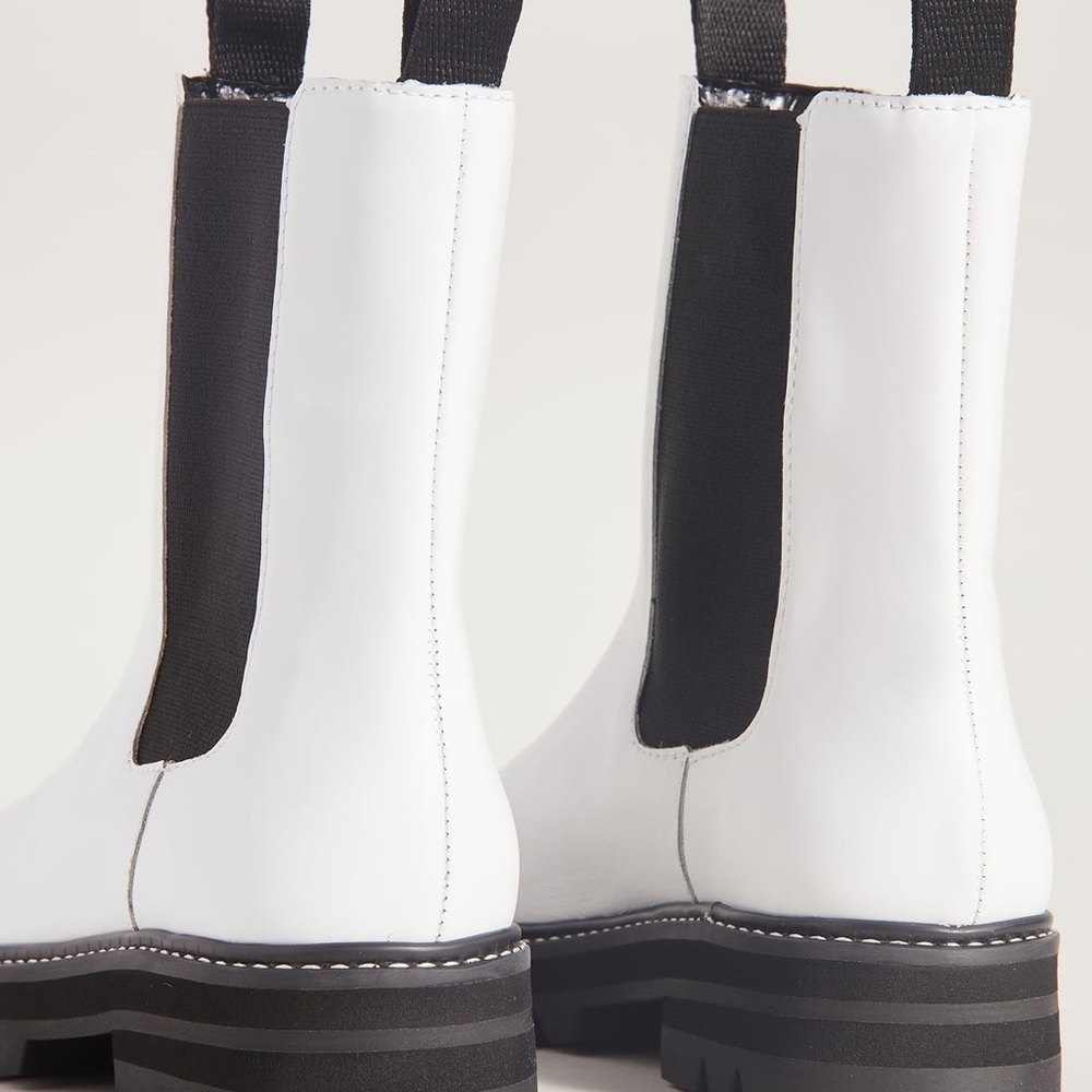 Brand New Aster lug sole Chelsea boots white size 10.5 - Picture 3 of 8